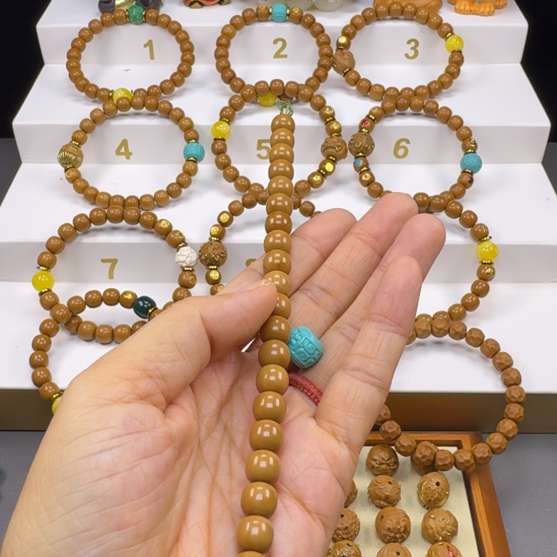 桃***子猴头核桃吊坠猴头手串