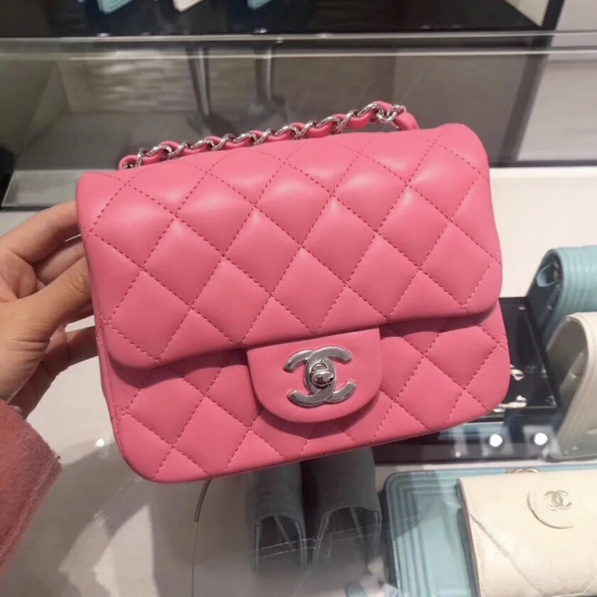 99新 Chanel/香奈儿 专场/橡皮粉银扣方胖子 29开