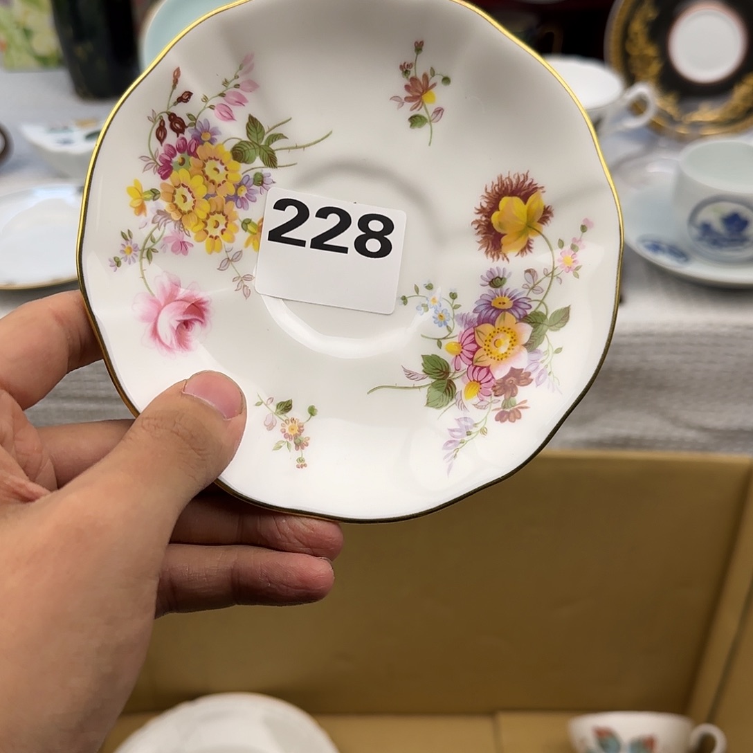 茶盏晨**我也是很喜欢这个节目的呢我们的综艺节目就是