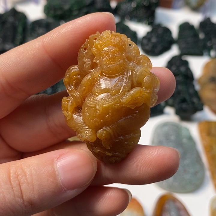 定制翡翠未镶嵌黄财神