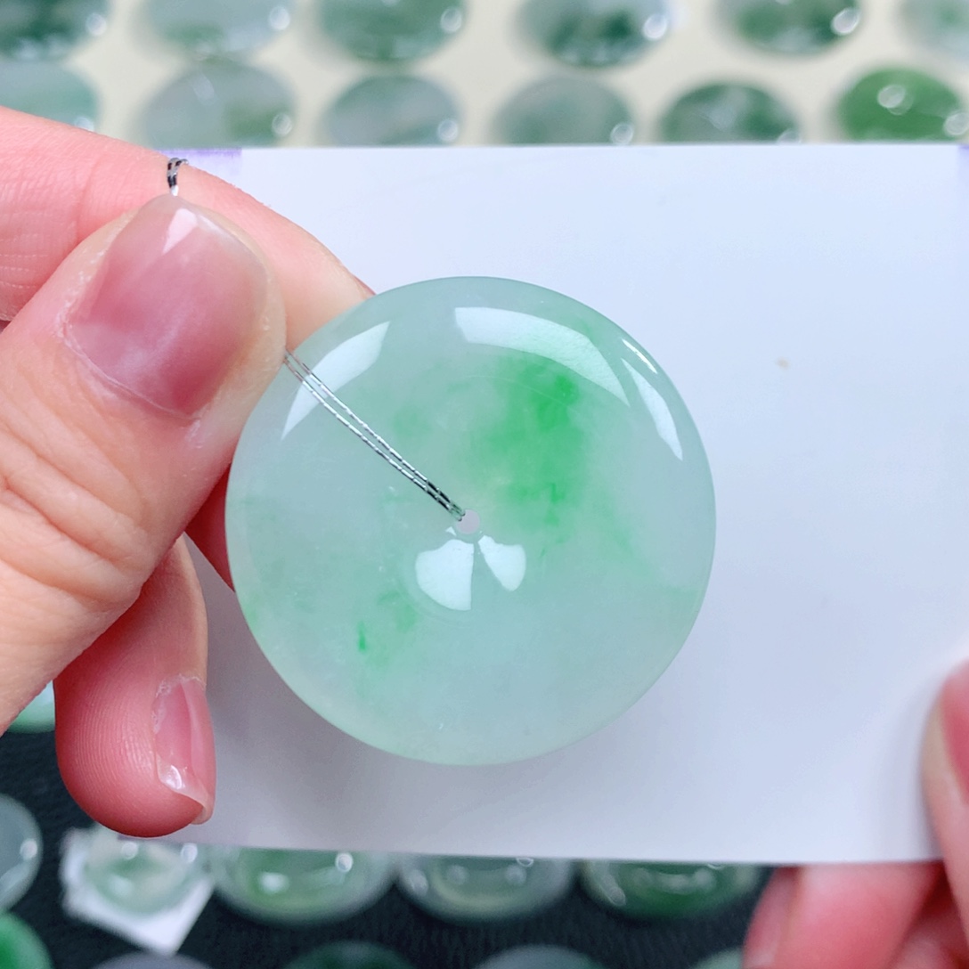 翡翠未镶嵌吊坠(不含链)35.2-6.0