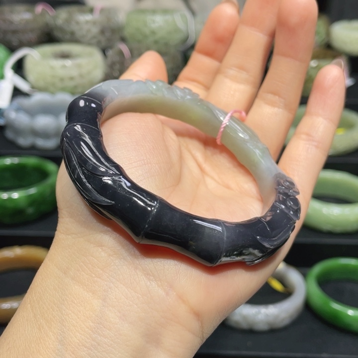 和田玉手镯58+圈口 编号31未镶嵌