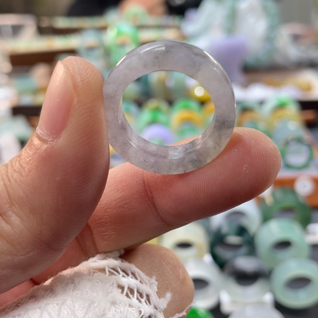 定制翡翠未镶嵌圈口16-17