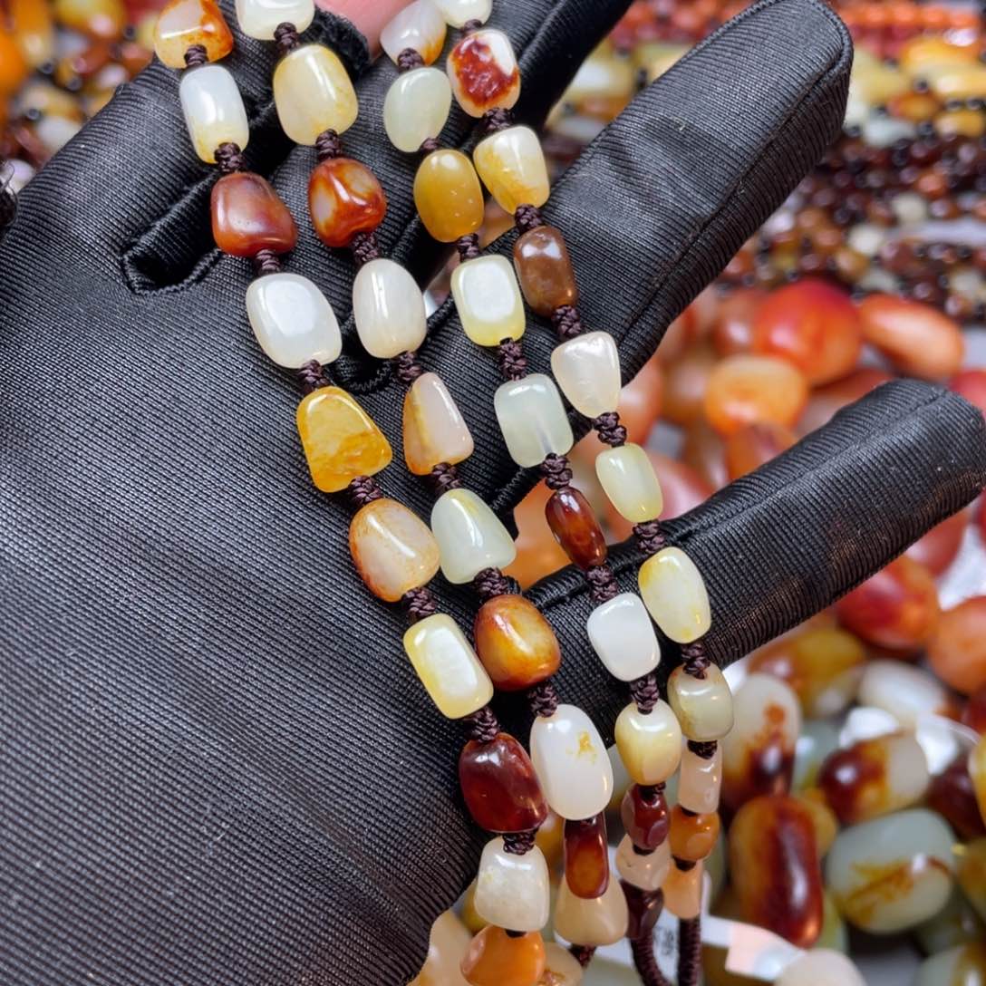 未镶嵌和田玉手链