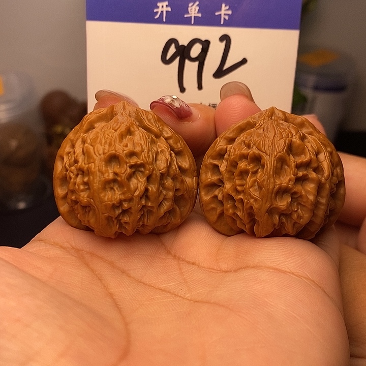 吊坠桃核宫灯38无刀痕s
