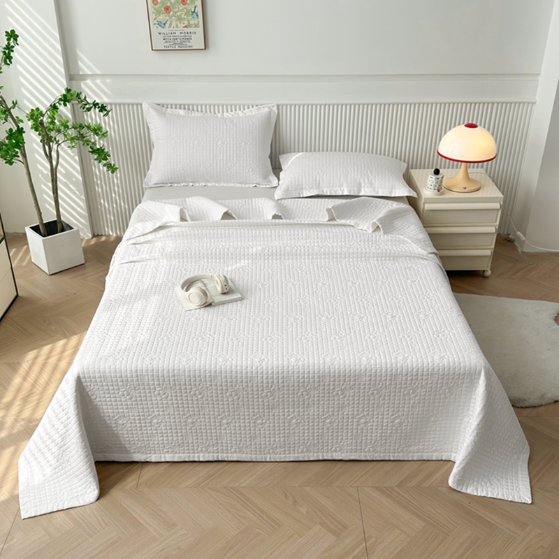 【有只羊甄选】韩系简约纯色兰精天丝床盖双面夹棉三层榻榻米绗缝被
