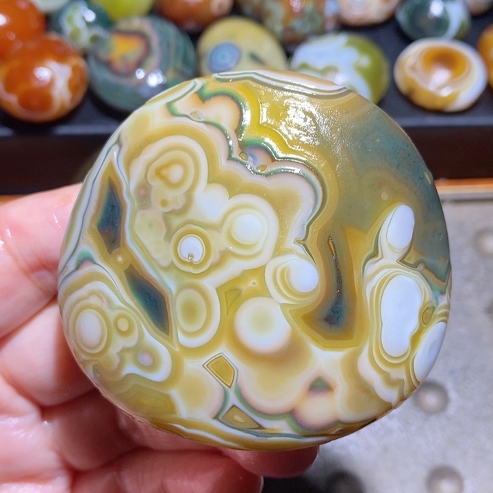 未镶嵌玛瑙/玉髓珠宝半成品133