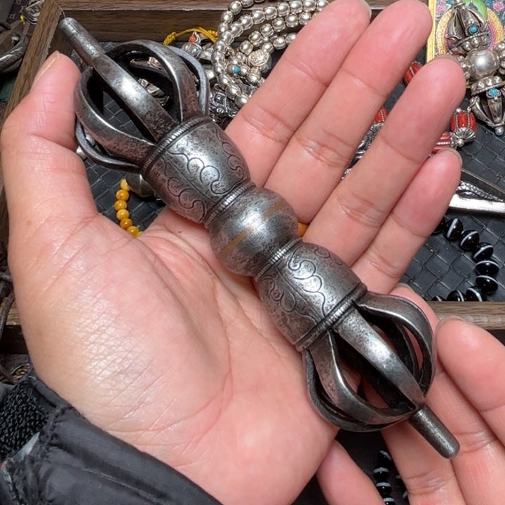 玻璃颈饰藏传喜马拉雅