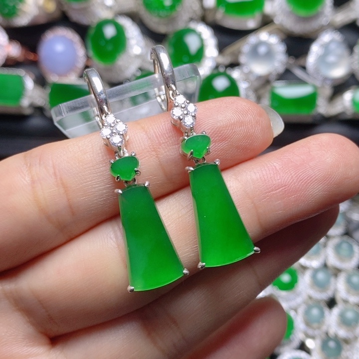 翡翠银S925镶嵌挂件无事牌耳坠