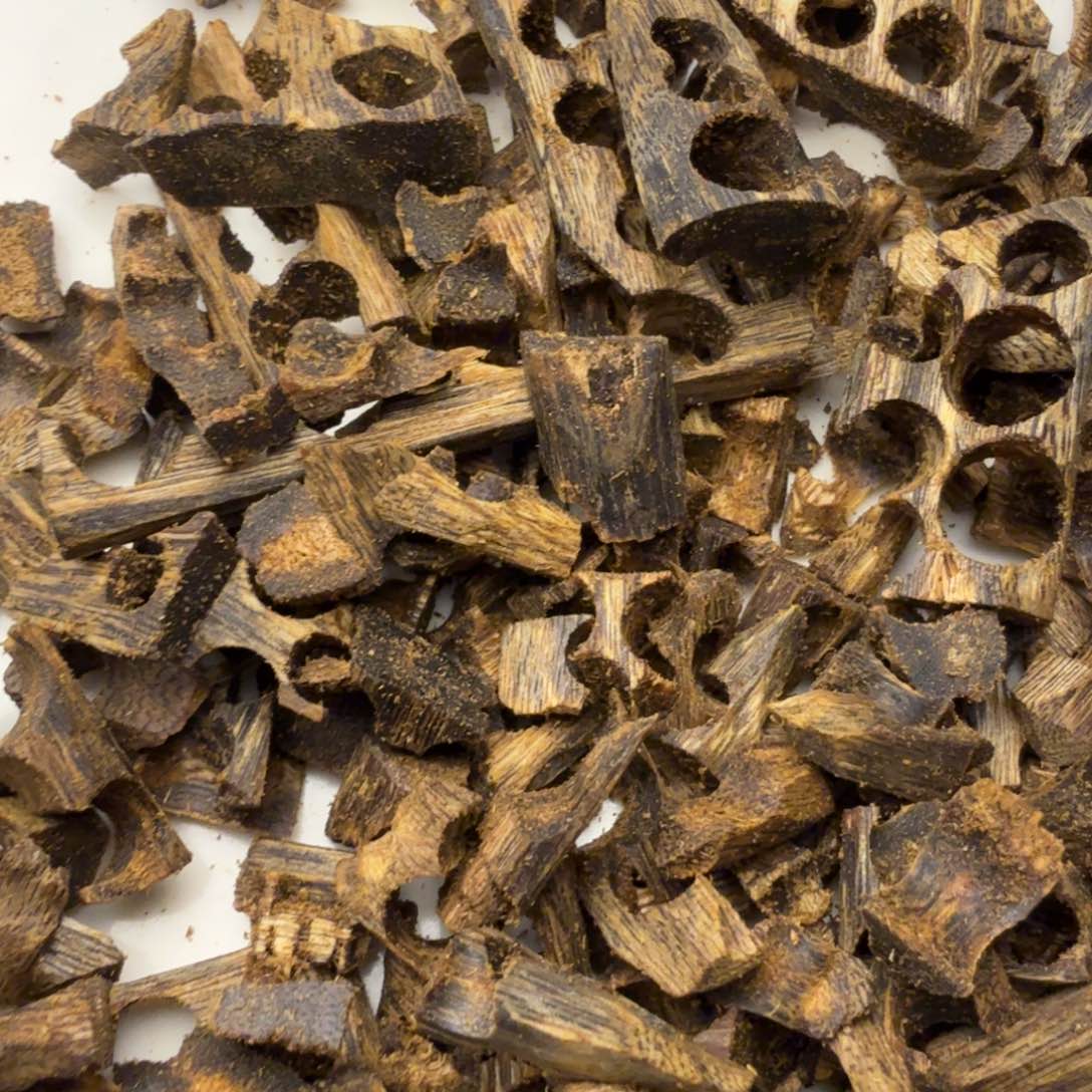 沉香沉香碎屑乌身原叶车珠料50g