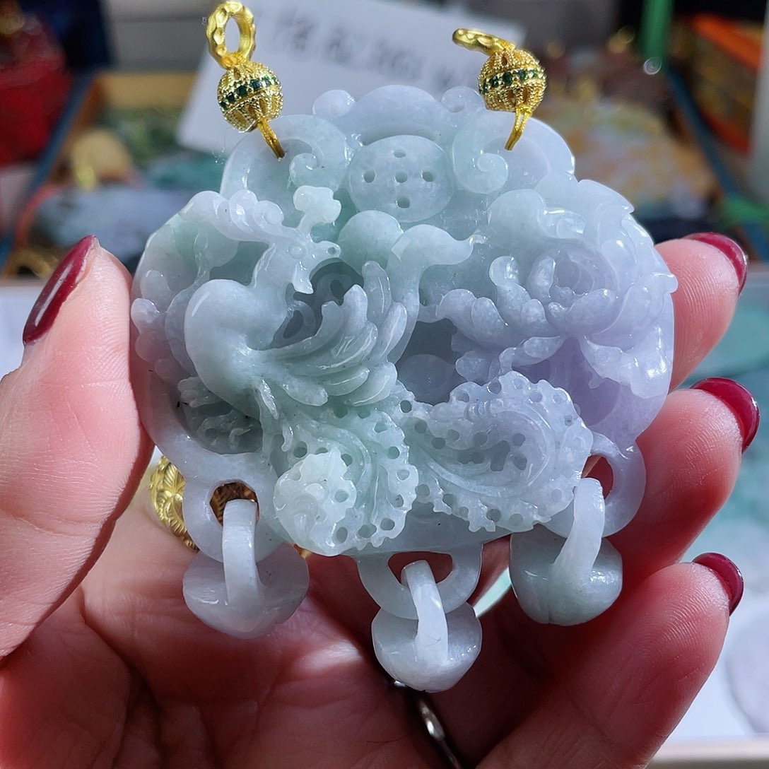 翡翠颈饰未镶嵌翡翠凤穿牡丹锁
