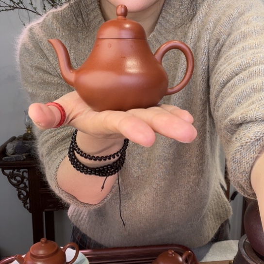 紫砂茶壶?**?宜兴市气象