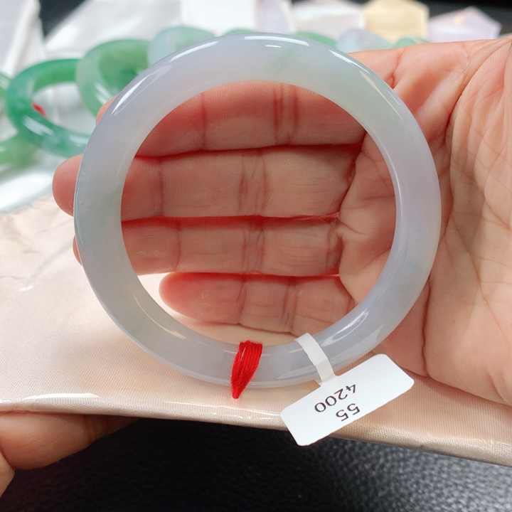 翡翠手镯未镶嵌55555656566