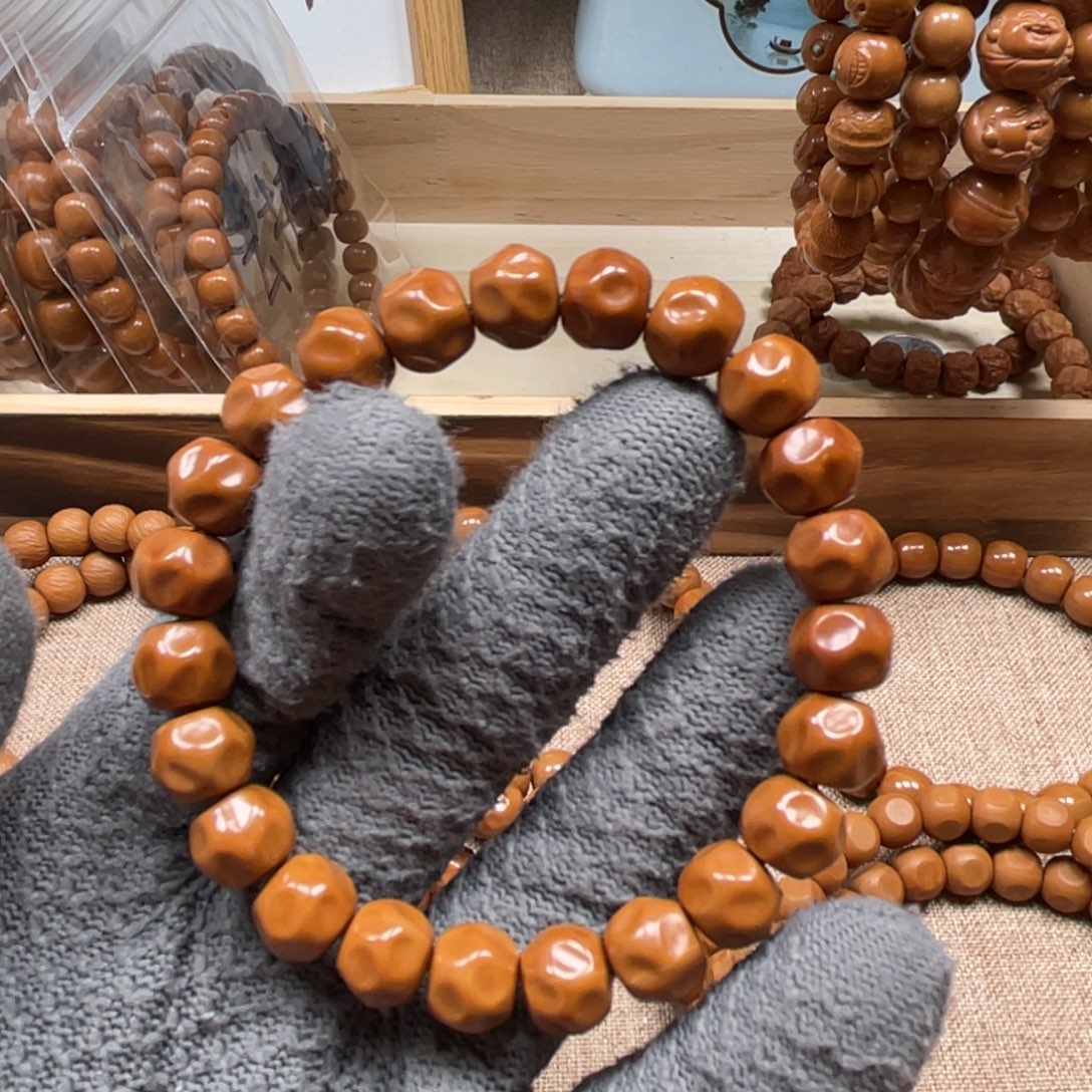 1***m猴头核桃吊坠啊啊啊