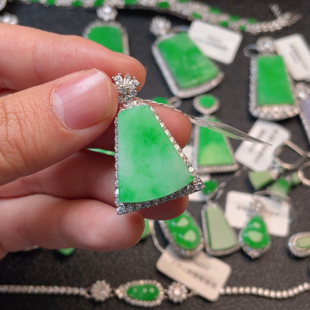 翡翠吊坠(不含链)银S925镶嵌