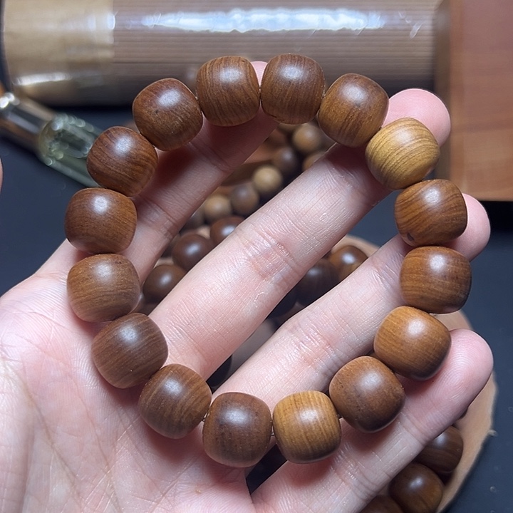 檀香木1314药香韵微瑕