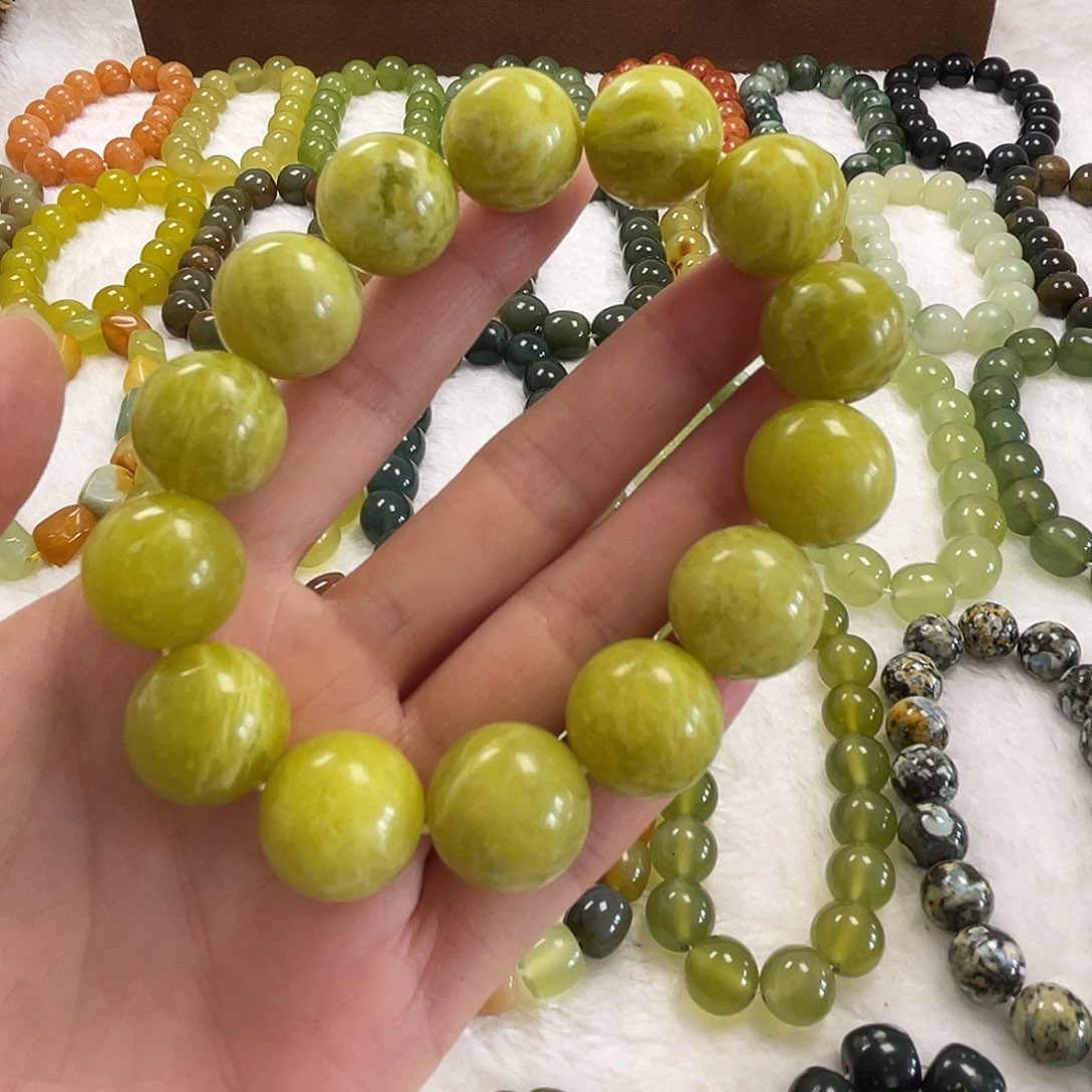 蛇纹石玉未镶嵌手串