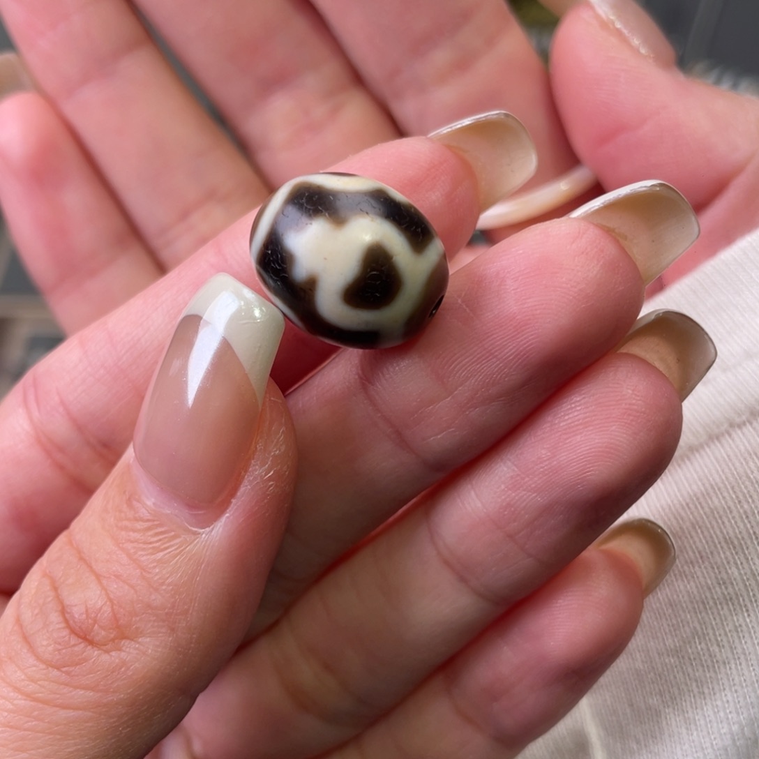 【闪购商品】玛瑙/玉髓珠宝半成品未镶嵌鼎**子