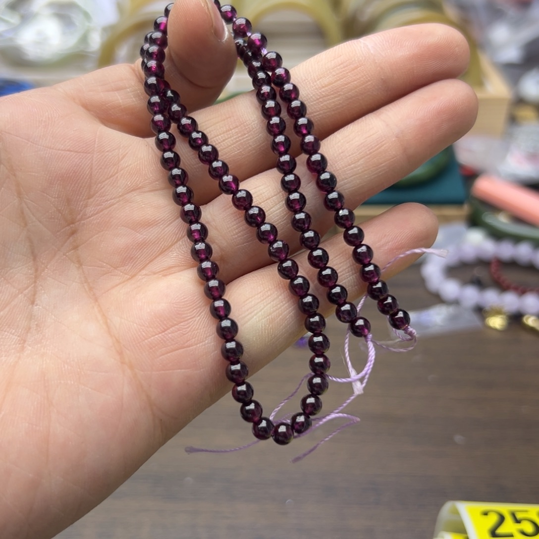 未镶嵌珠宝半成品石榴石（紫牙乌）237