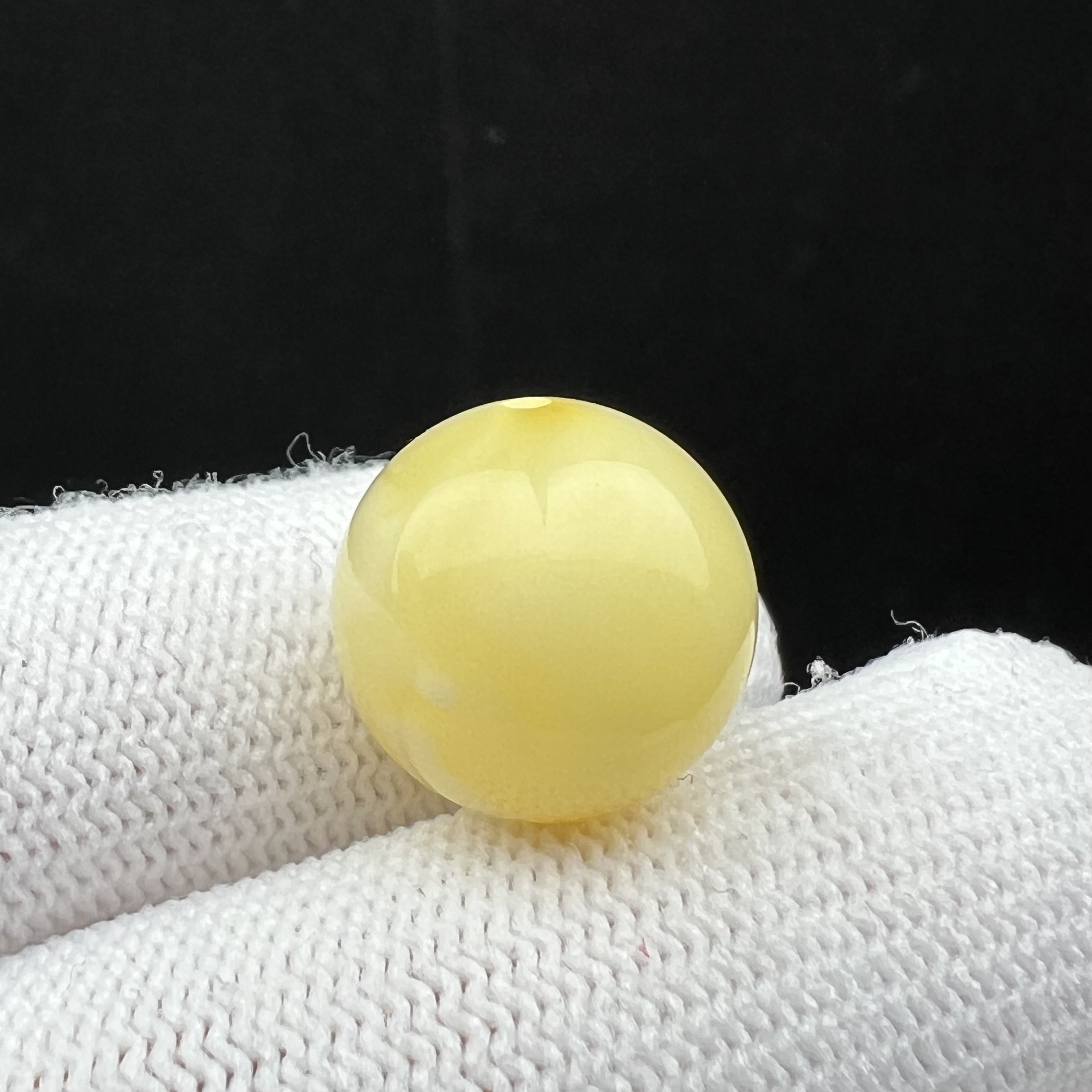 A1288天然蜜蜡圆珠约14.3mm支持复检 假一罚十