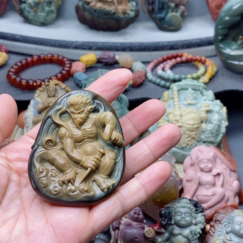 【闪购商品】定制石英质玉吊坠未镶嵌