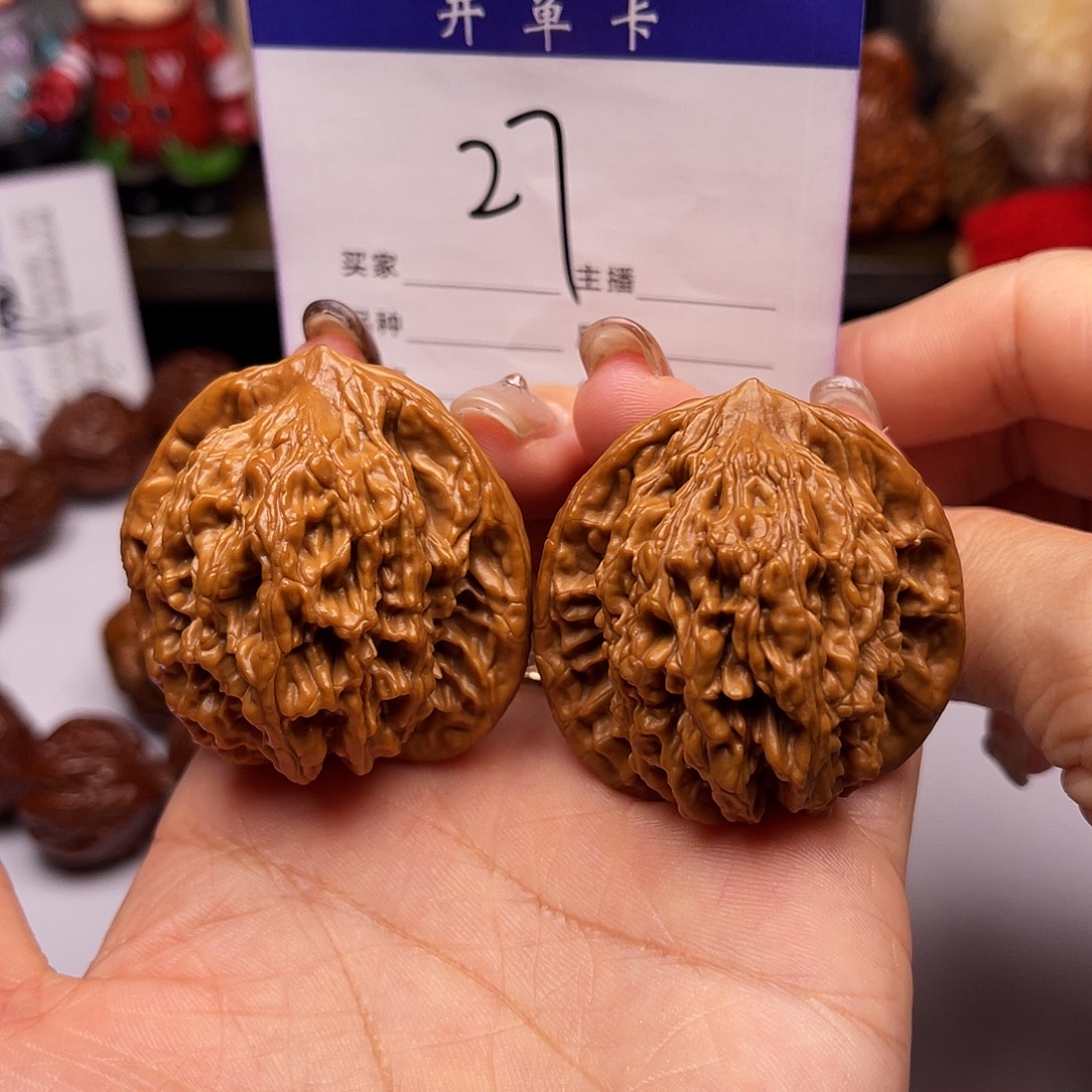 吊坠文玩核桃麦穗虎头42克重46