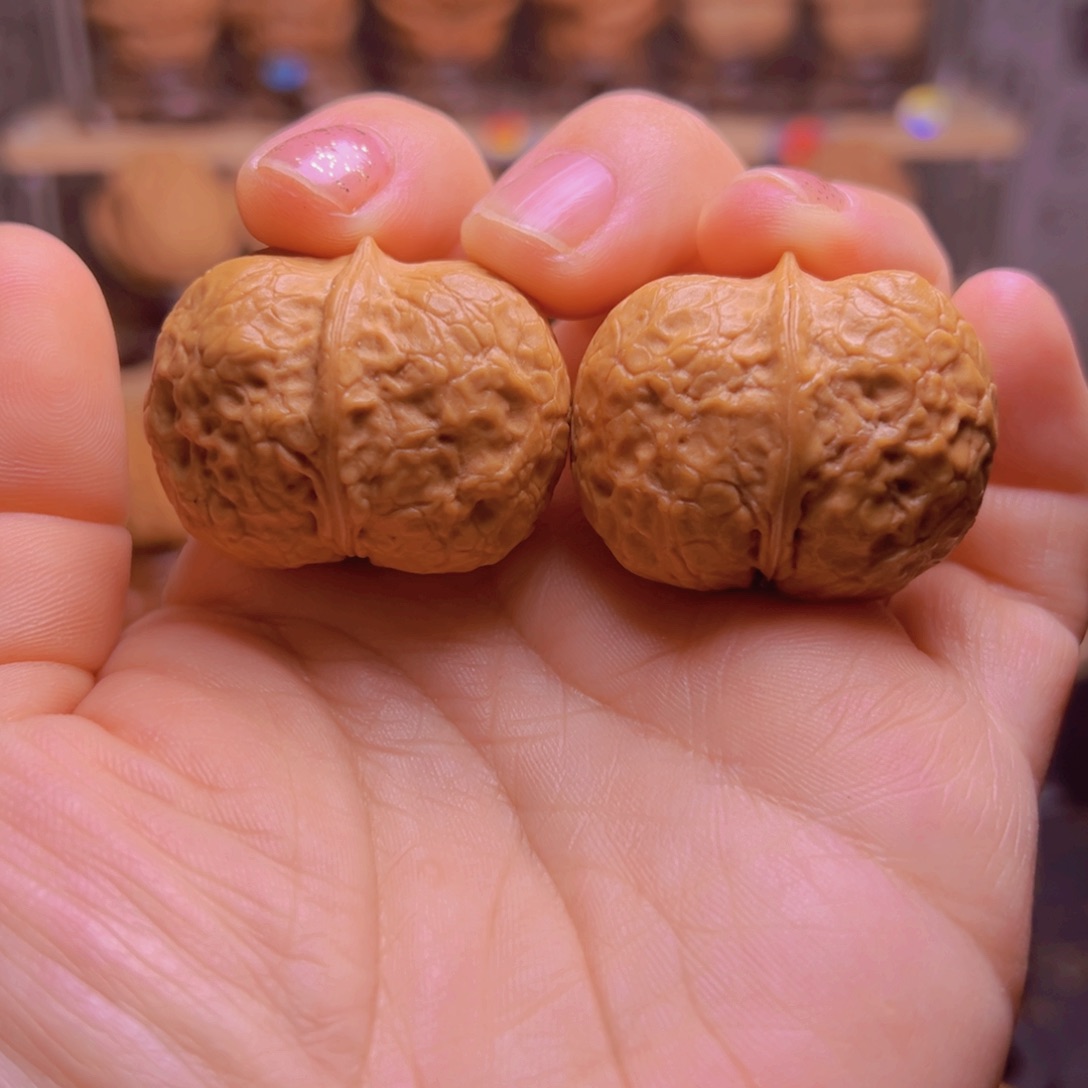 文玩核桃吊坠11w贵妃元宝36尺