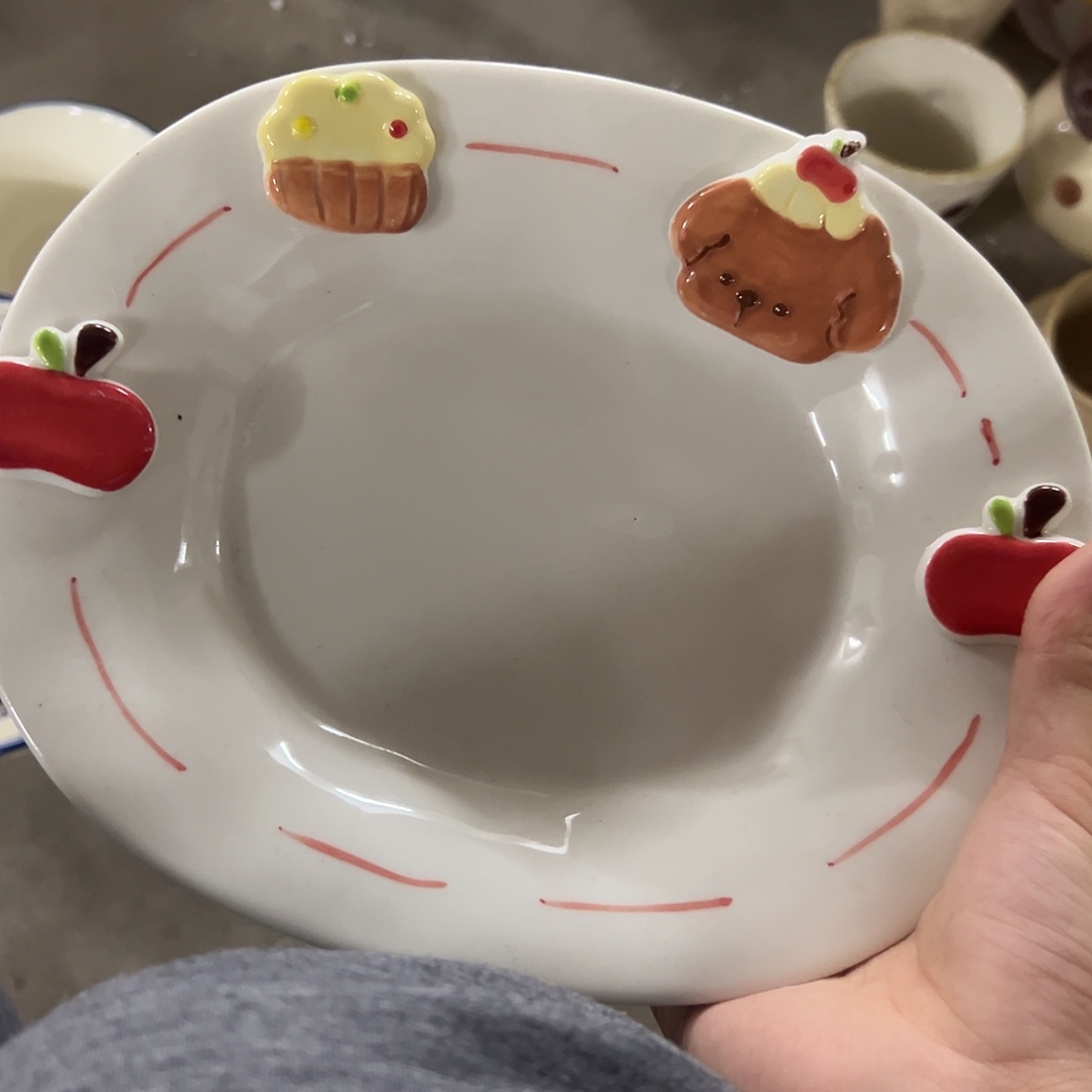 搪瓷微瑕苹果狗椭圆盘一个