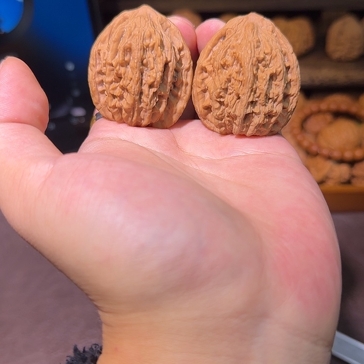 吊坠文玩核桃全品39虎头