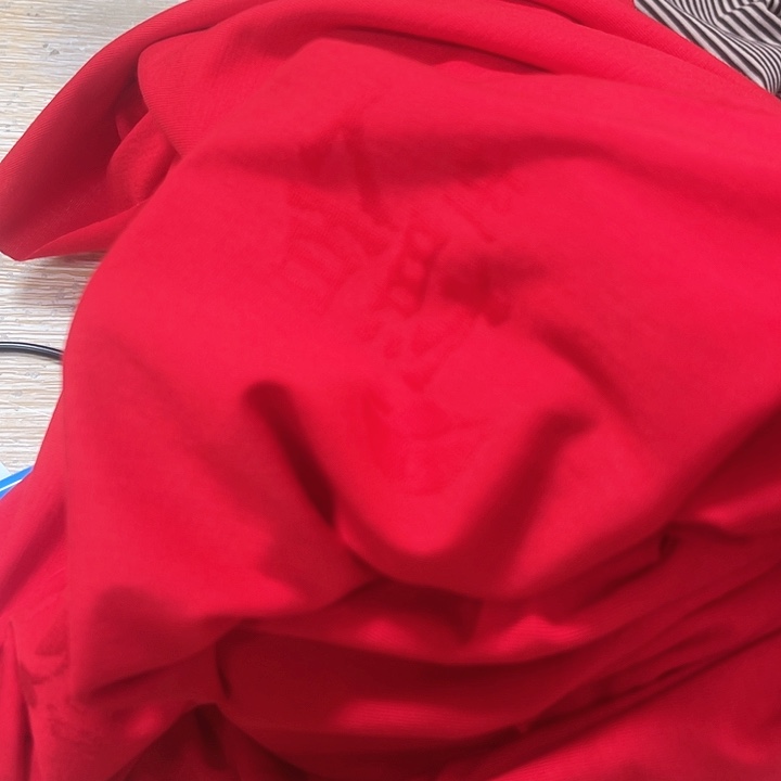 红色提花莫代尔1米