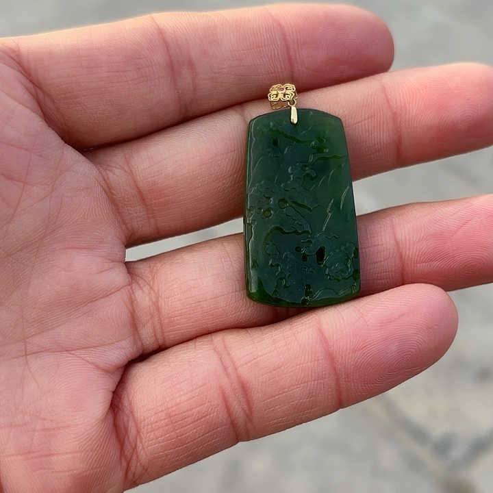 吊坠(不含链)18K金镶嵌和田玉（碧玉）?**?