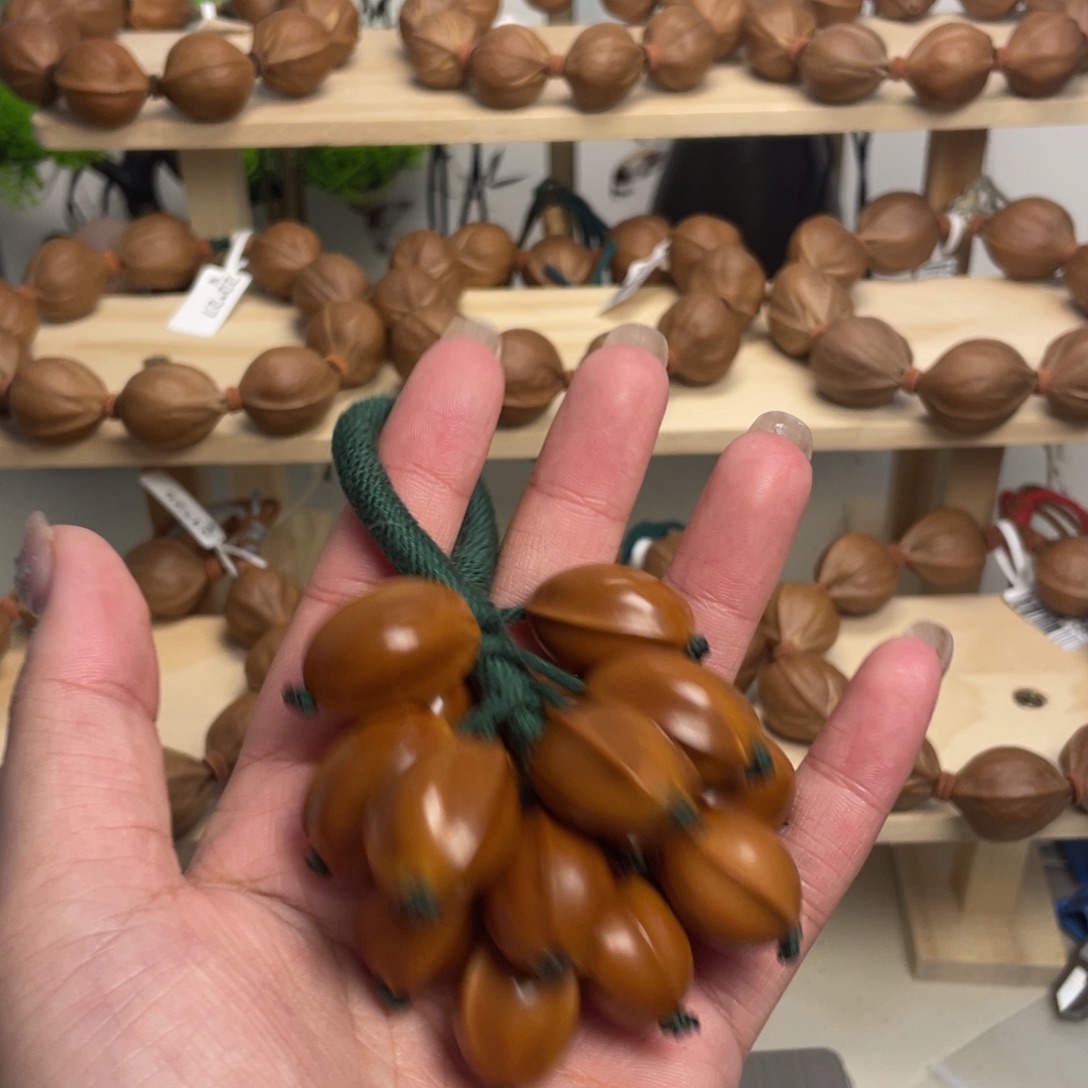 d***n手串/手链橄榄核铁核鲨鱼背