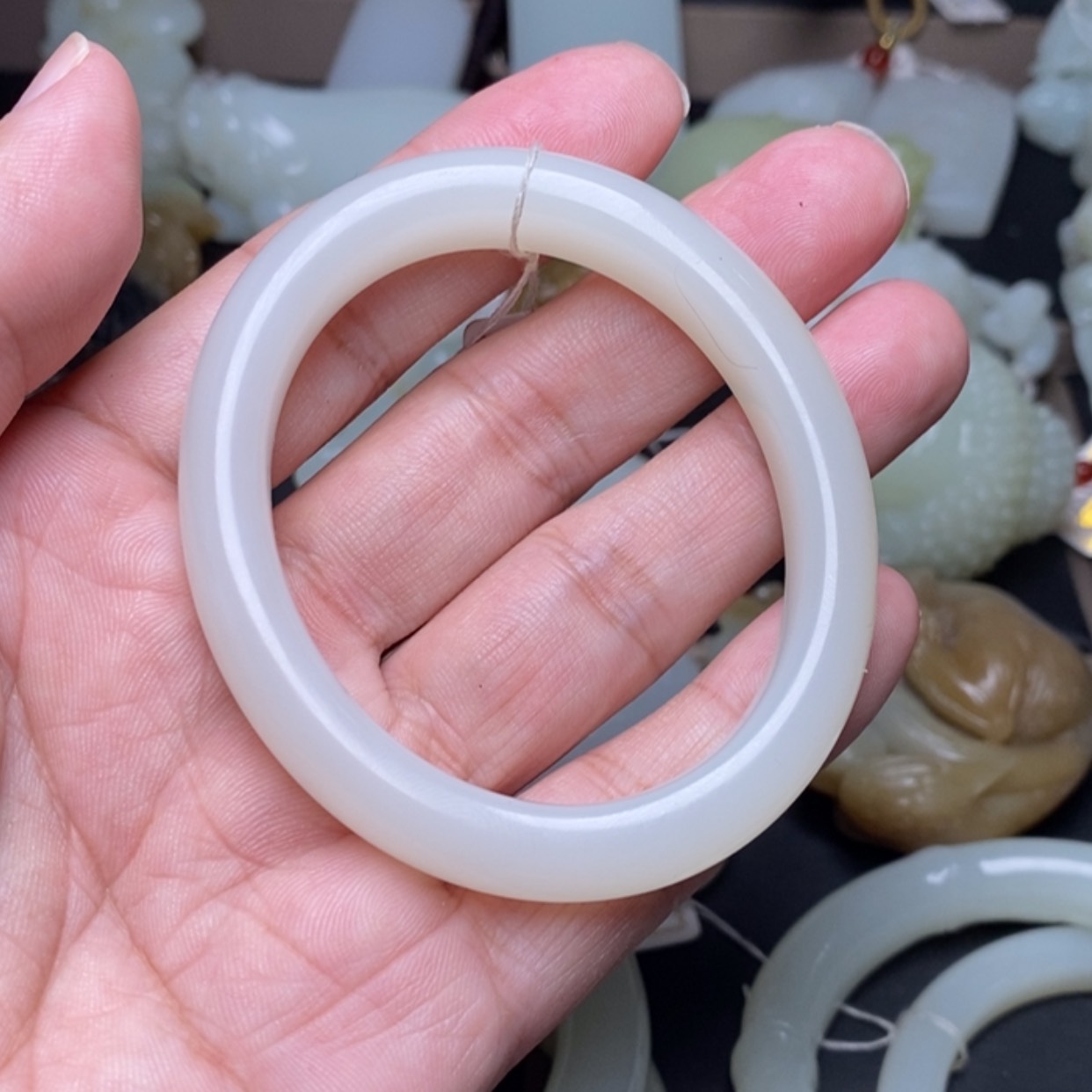 【闪购商品】颈饰未镶嵌和田玉（糖玉）金*坨