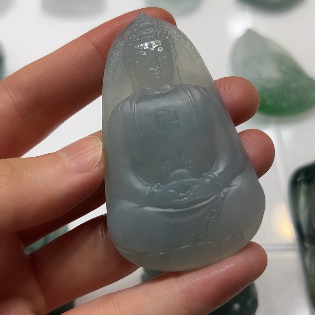 定制翡翠未镶嵌挂件