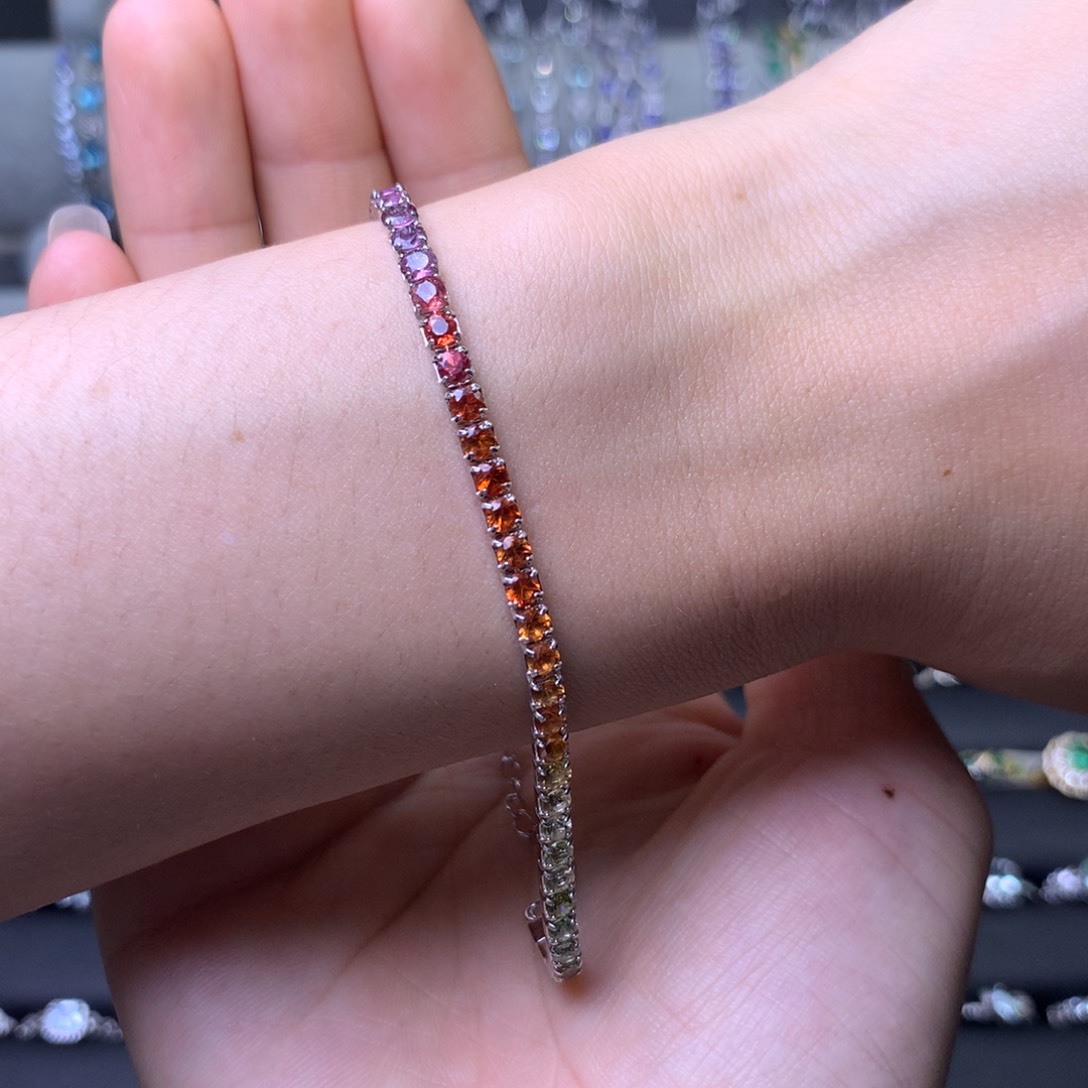 彩色蓝宝石手链银S925镶嵌