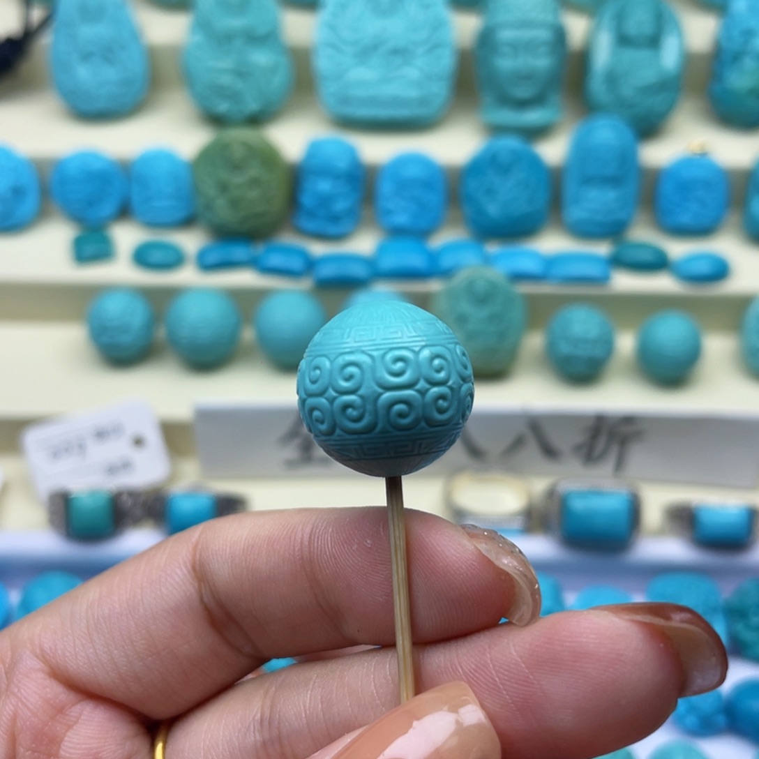 绿松石雕刻未镶嵌