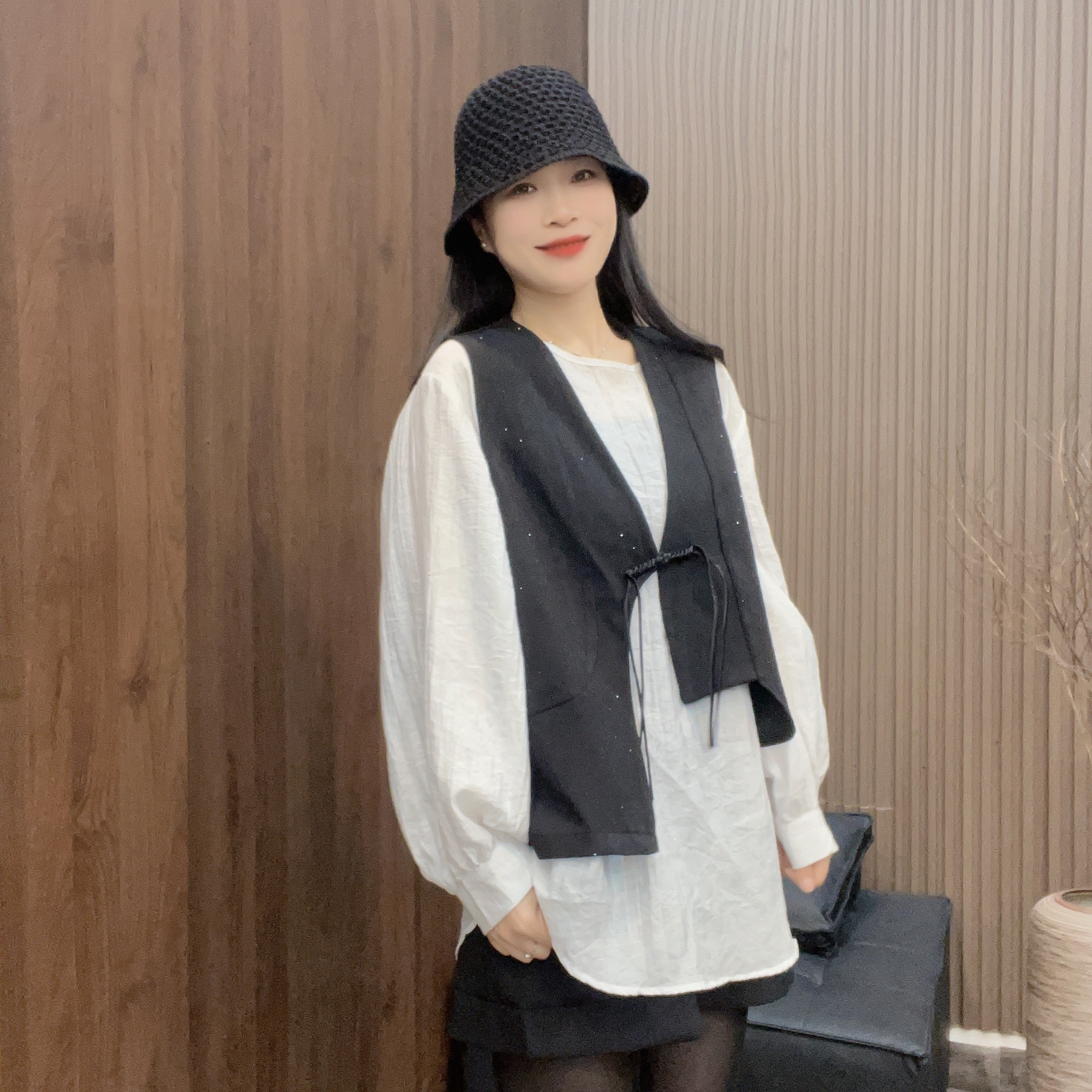 [FF]93399款马甲和短裤亮钻欧韩时尚潮流休闲春款宽松百搭纯色