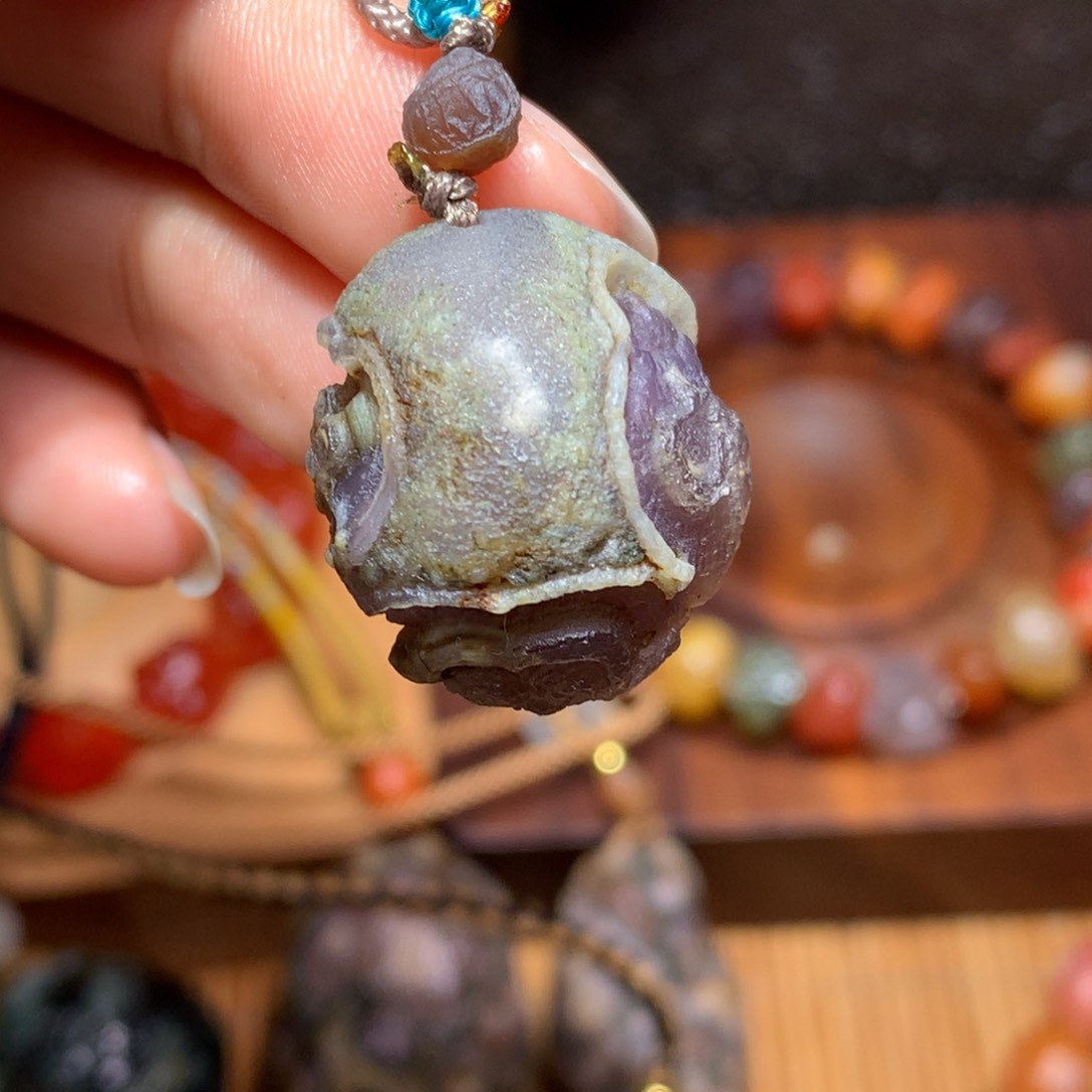 未镶嵌玛瑙/玉髓珠宝半成品