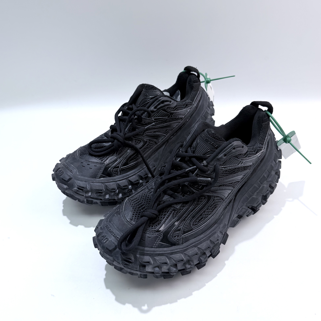 99新 Balenciaga/巴黎世家 准新 40码 黑色 轮胎鞋bl0793