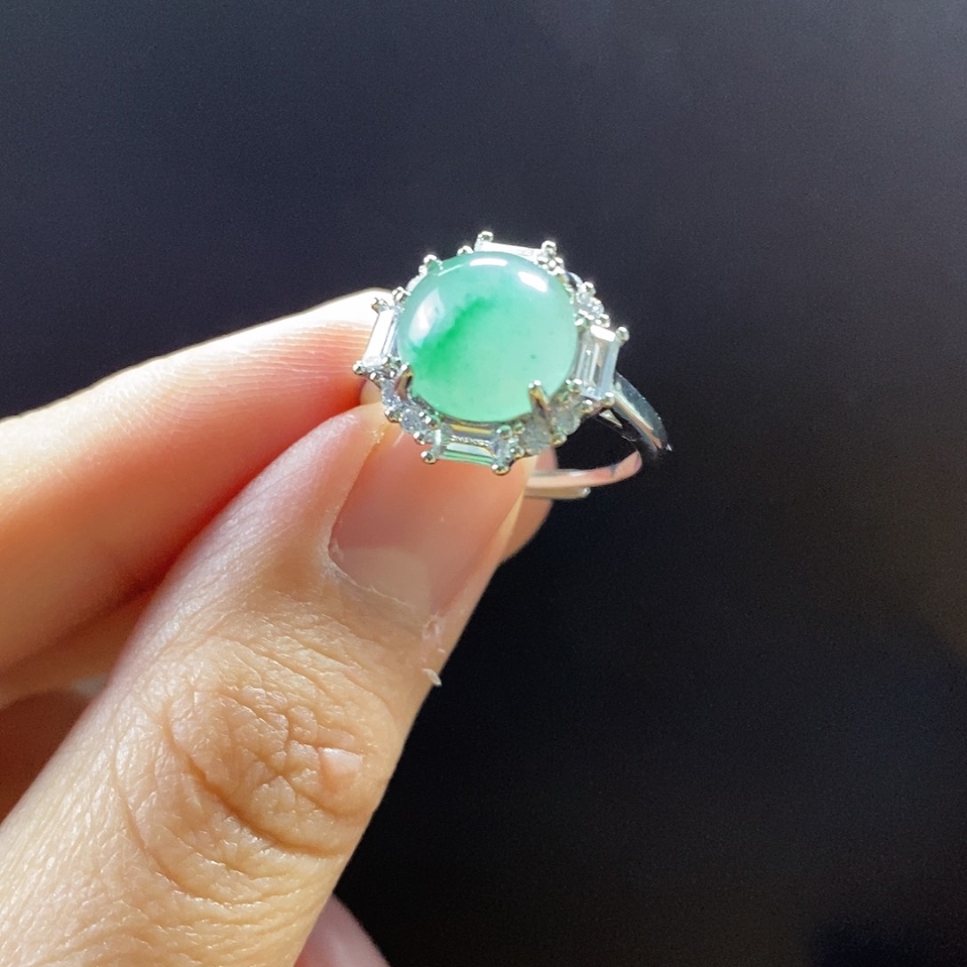 石英质玉戒指合金