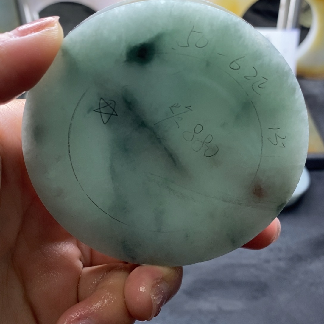 定制翡翠手镯未镶嵌