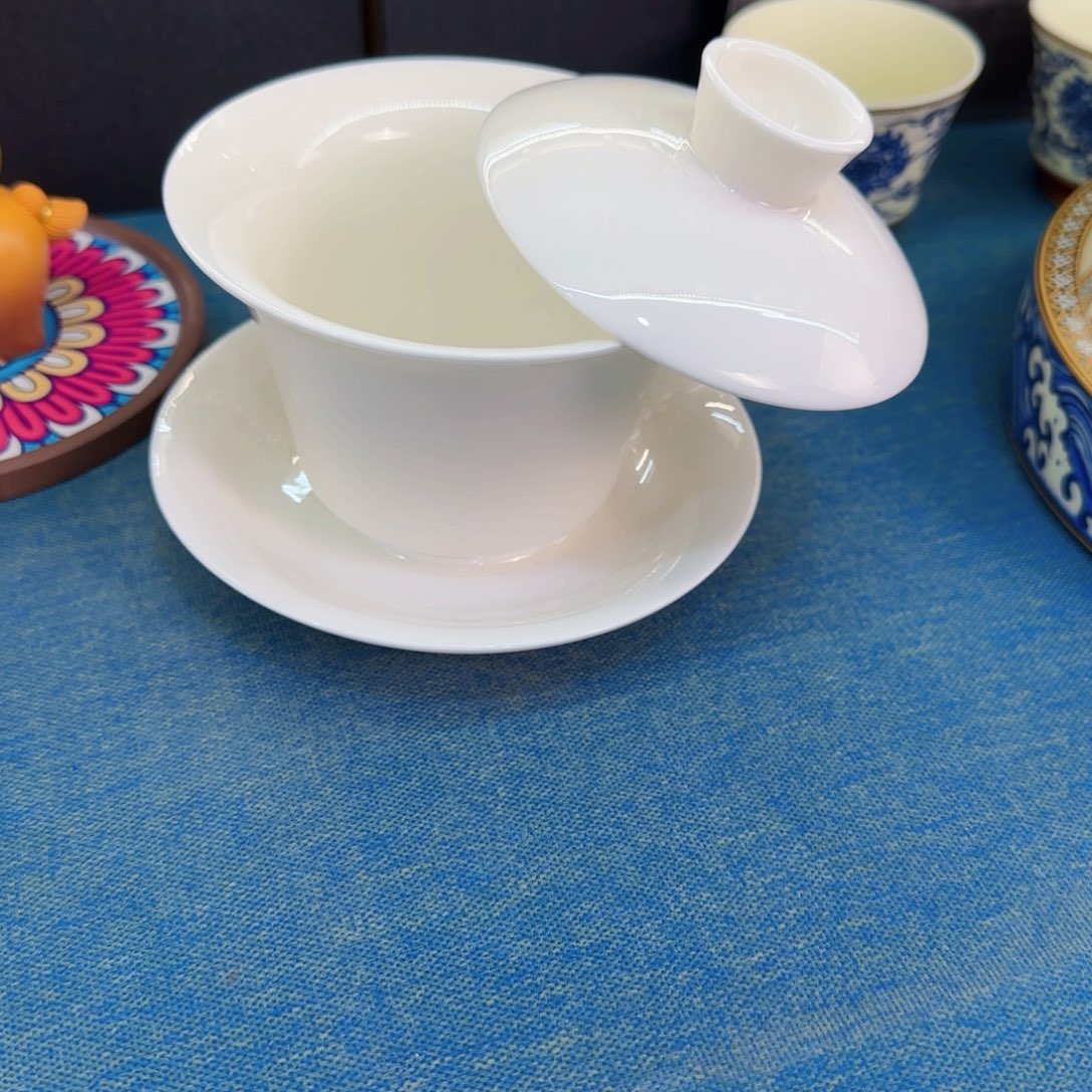 这些盖碗真好看！！！