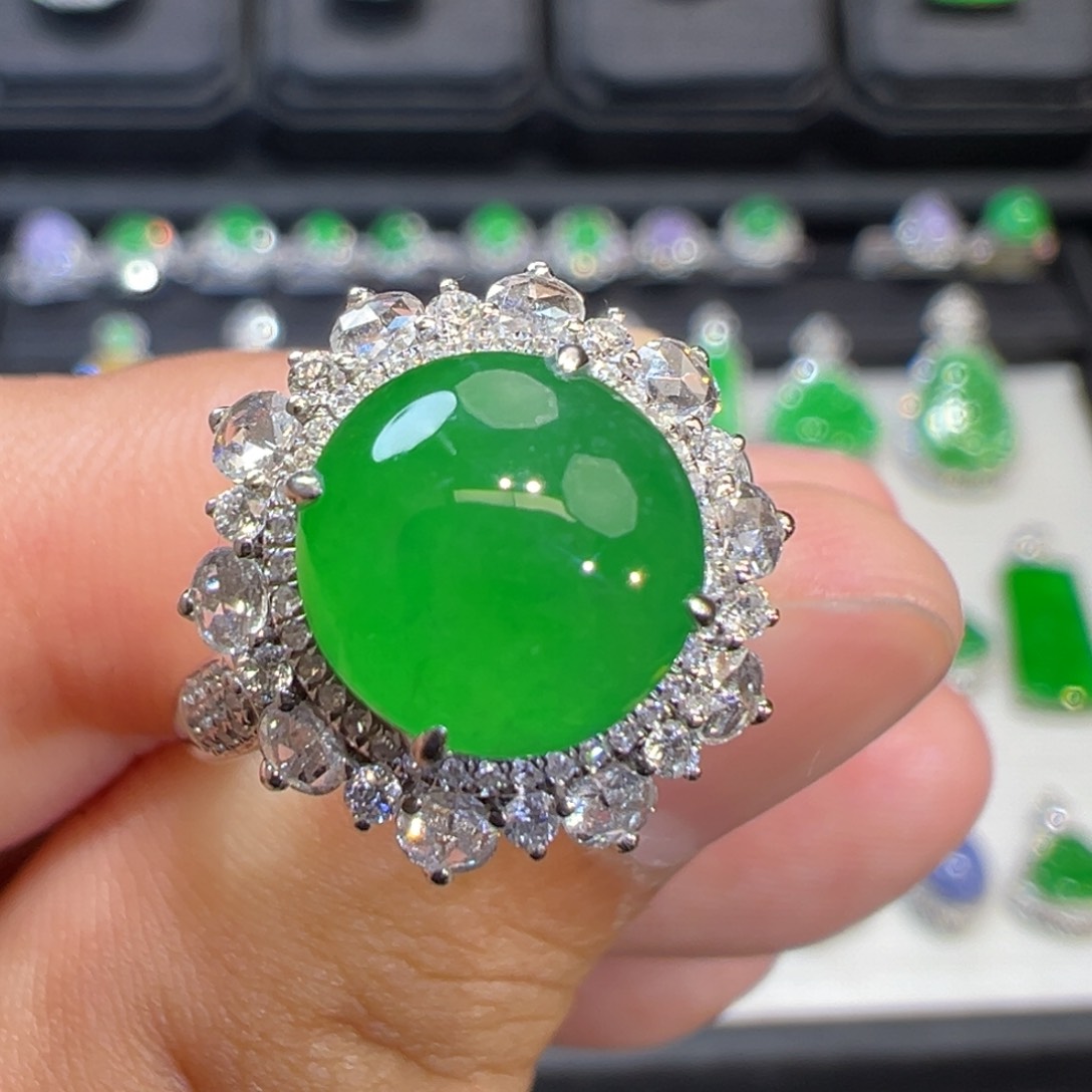 翡翠戒指18K金镶嵌收货48小时鉴赏期