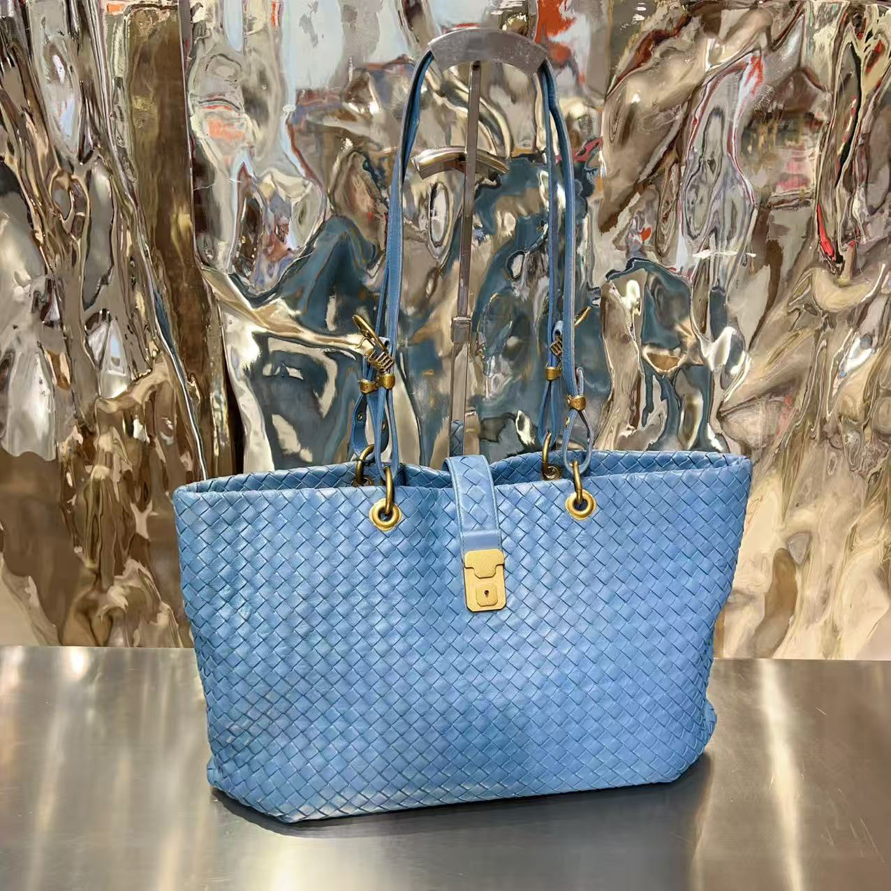 95新 BOTTEGA VENETA/葆蝶家 葆蝶家 蓝色 Bv 编织 罗马手提包