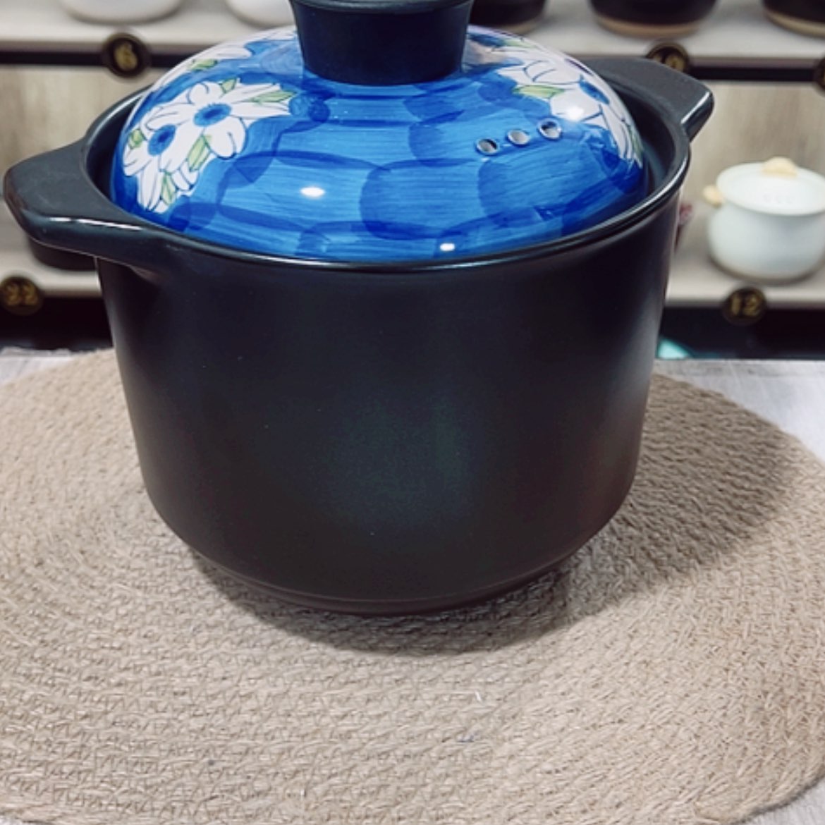 【闪购商品】2.5升砂锅，微瑕