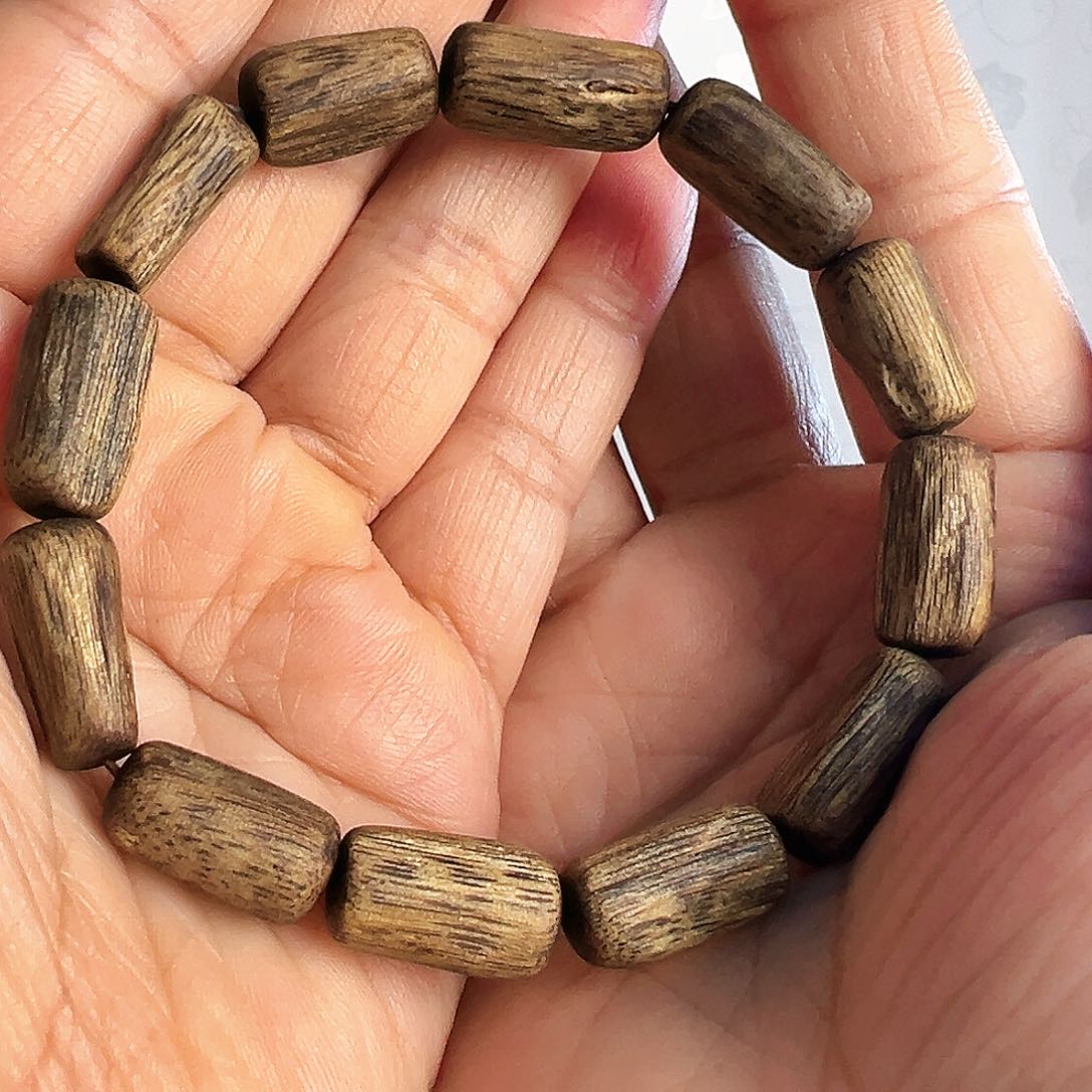 沉香沉香碎屑树心油单圈