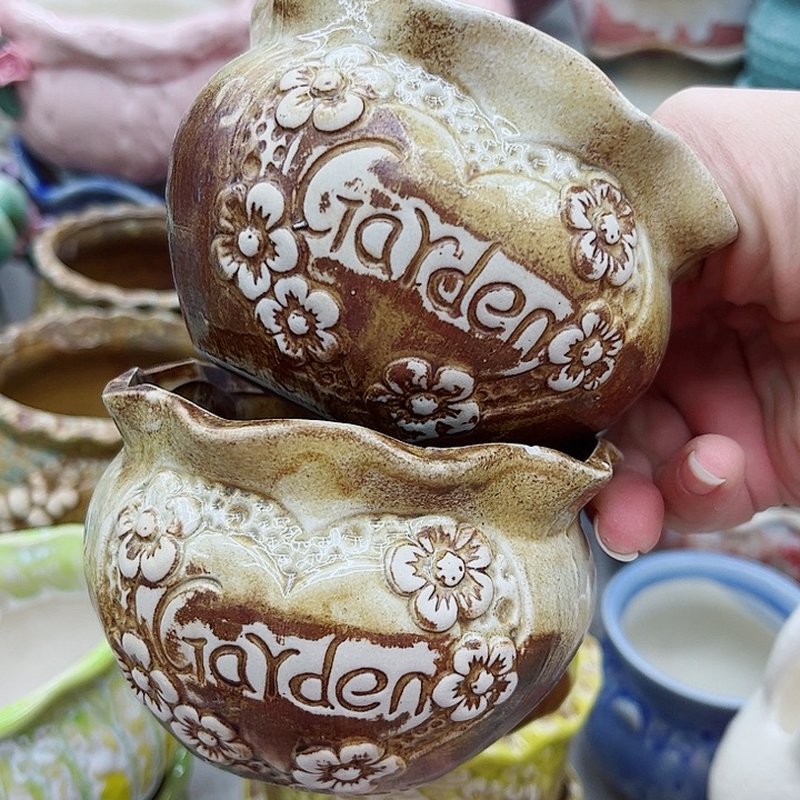 多肉绿植陶瓷花盆9.9包邮，有孔