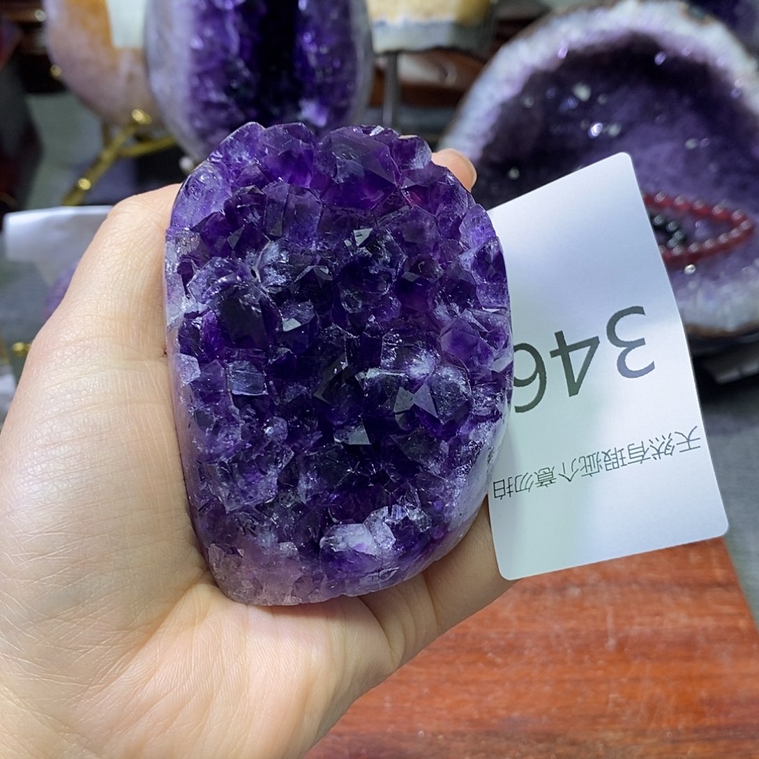 珠宝半成品未镶嵌紫晶