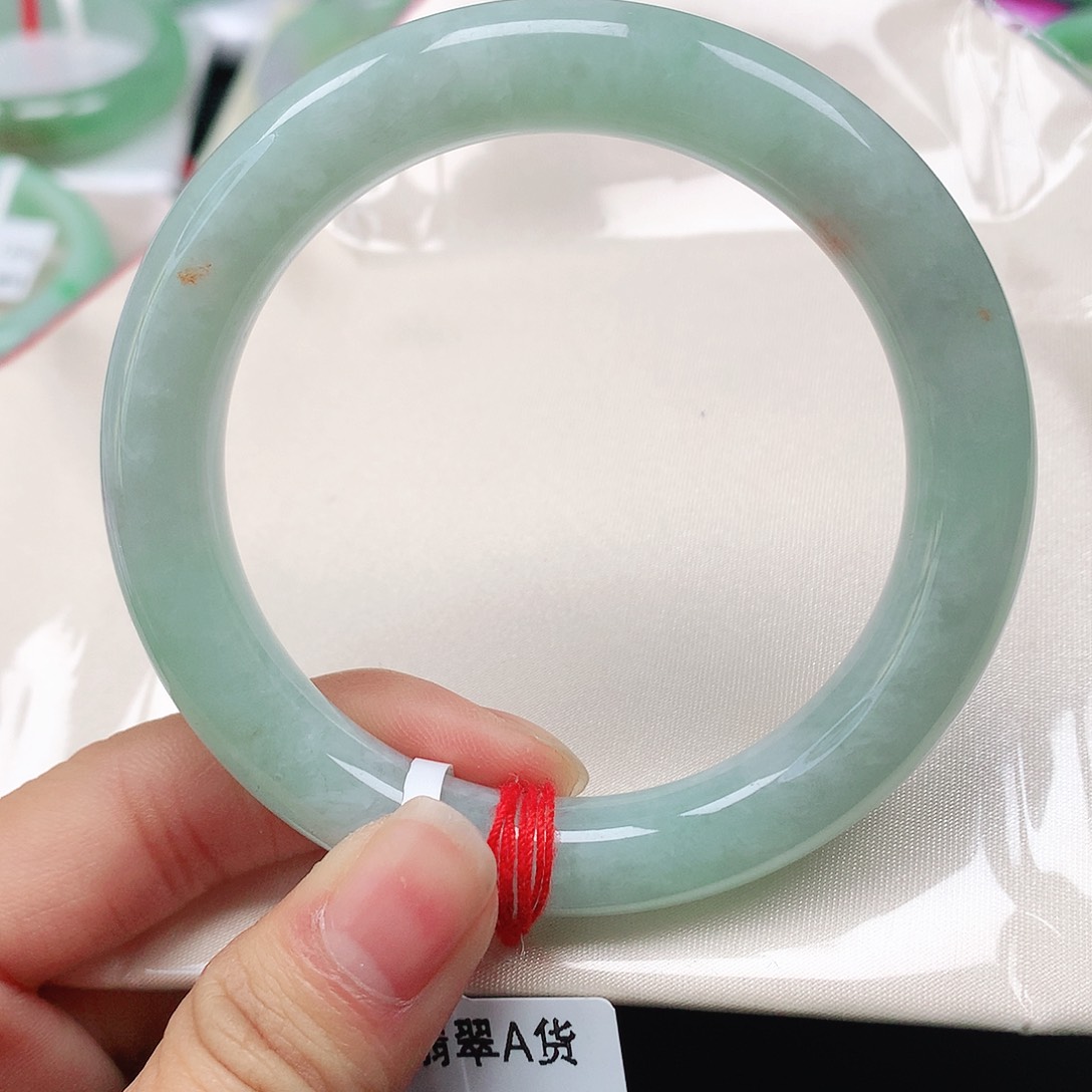 翡翠手镯（圆镯）未镶嵌天然翡翠手镯54