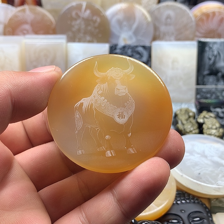 未镶嵌颈饰玛瑙/玉髓